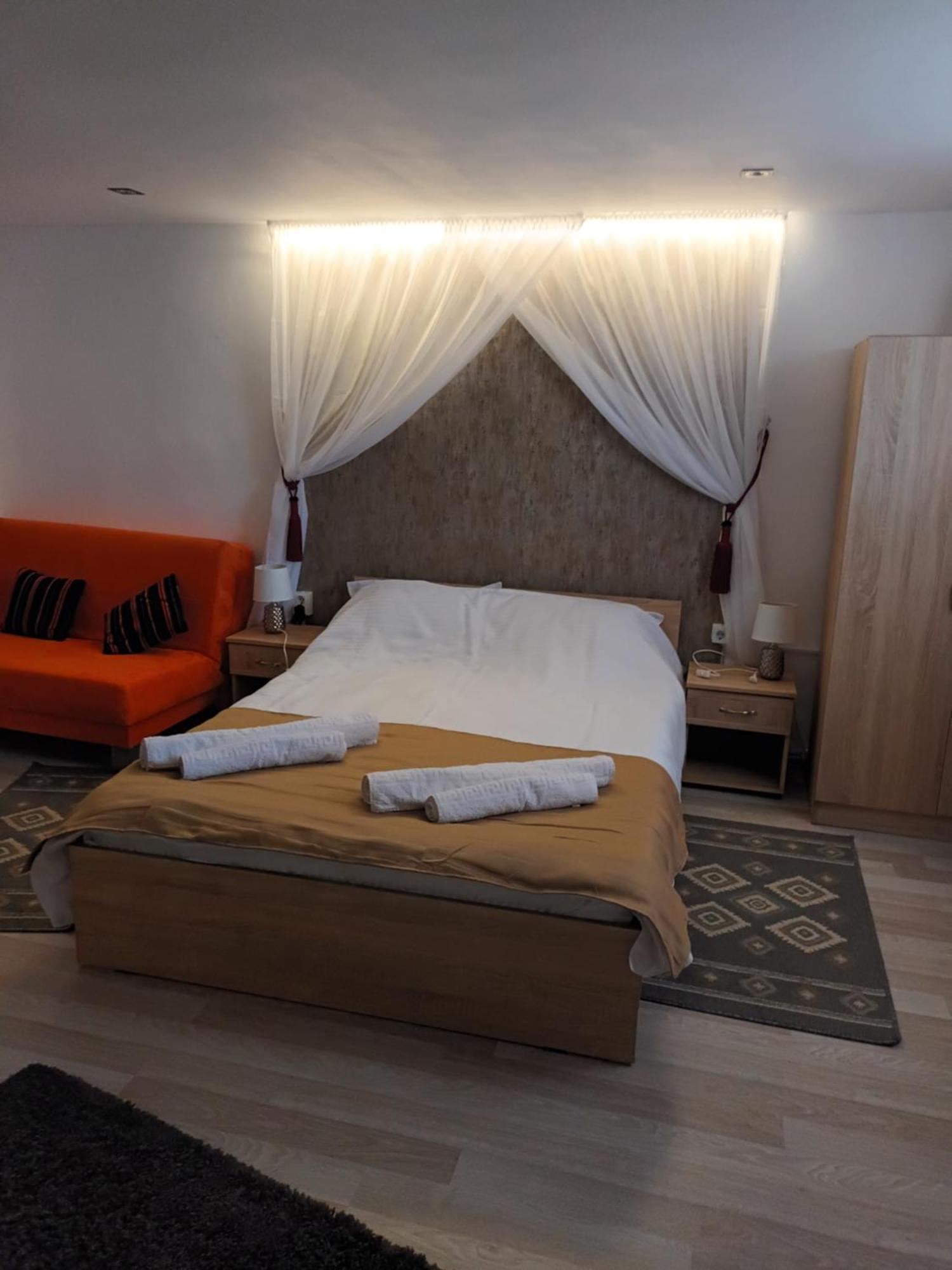Casa Mary Mar Hotel Tirgu Ocna Exterior photo